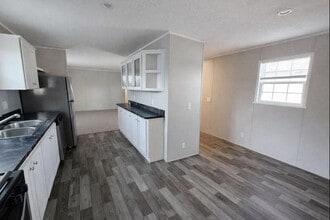 3660 S Lapeer Rd in Metamora, MI - Building Photo - Building Photo