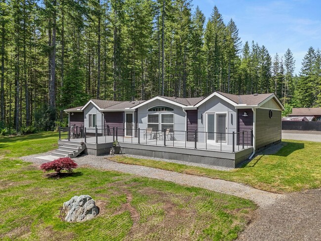 28321 305th Ave SE in Ravensdale, WA - Building Photo - Building Photo