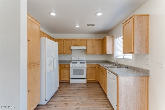 11032 African Sunset St in Henderson, NV - Foto de edificio - Building Photo