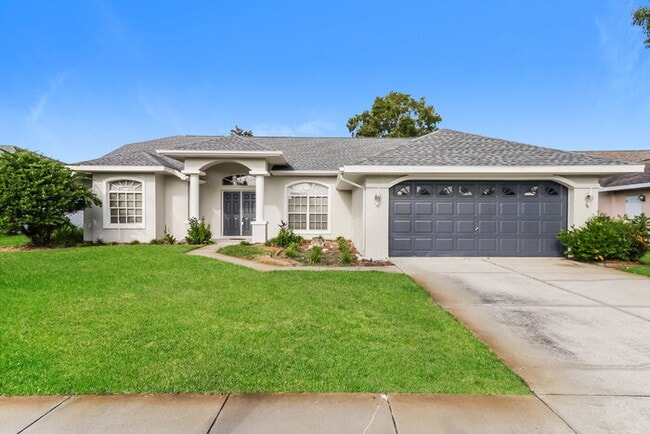 13617 Woodward Dr in Hudson, FL - Building Photo - Building Photo