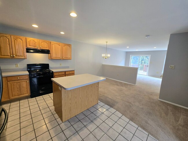 property at 1578 Pinewind Dr