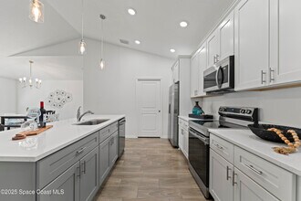 1938 Jupiter Blvd SW in Palm Bay, FL - Building Photo - Building Photo