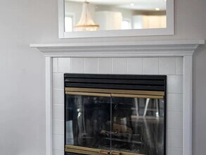 262 Wood Hill Rd in Narragansett, RI - Building Photo - Building Photo