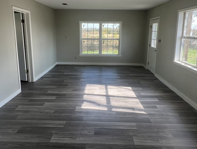 850 NE Acc Rd in Mount Vernon, TX - Building Photo - Building Photo