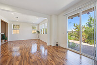 6914 Tourmaline Pl in Carlsbad, CA - Foto de edificio - Building Photo