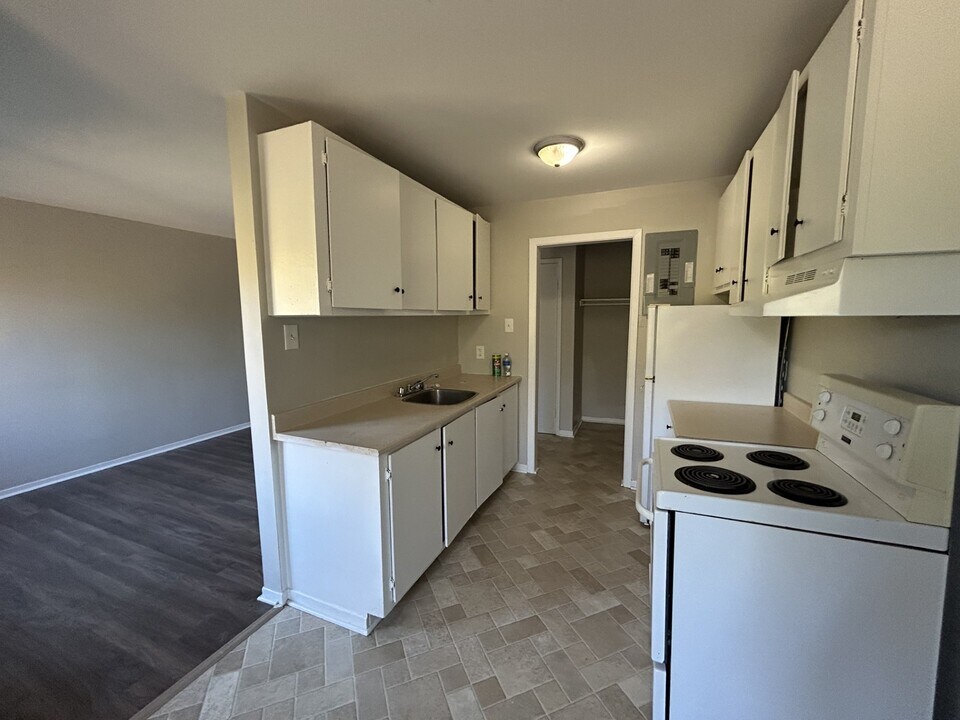 15 Reading Crescent in Saint John, NB - Building Photo