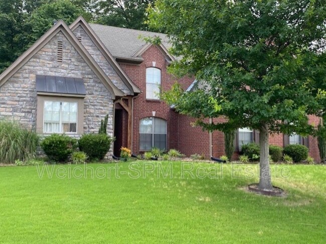 property at 3431 Valley Chase Ln
