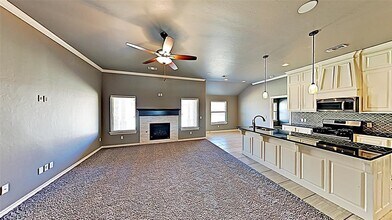 4201 SE 38th St in Norman, OK - Building Photo - Building Photo