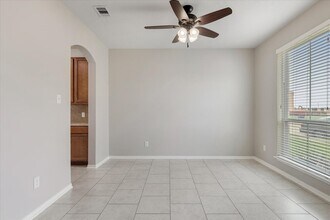 4810 Vintage Grove Ct in Katy, TX - Foto de edificio - Building Photo