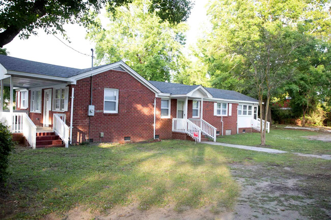 2189 Rifle Range Rd in Mount Pleasant, SC - Building Photo - Building Photo