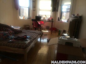 17-19 Washington St. in Malden, MA - Building Photo