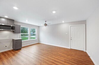 6617 Bacher St in Houston, TX - Building Photo - Building Photo