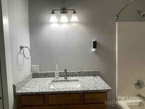 141 W Main Ave in Gastonia, NC - Building Photo - Building Photo