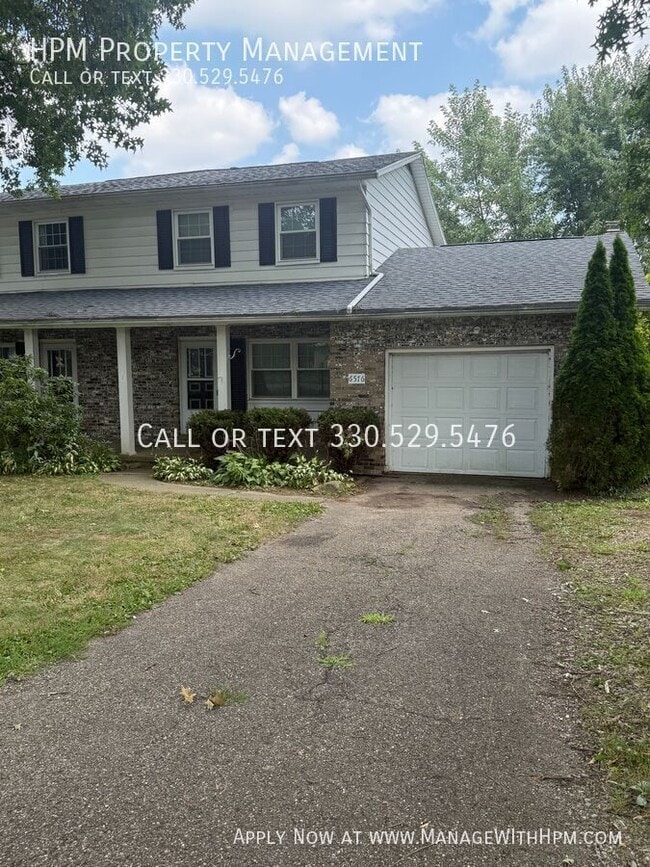 property at 6576 Ravenwood Ave NW