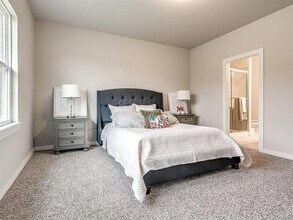 11659 Split Oak Cir in Guthrie, OK - Building Photo - Building Photo
