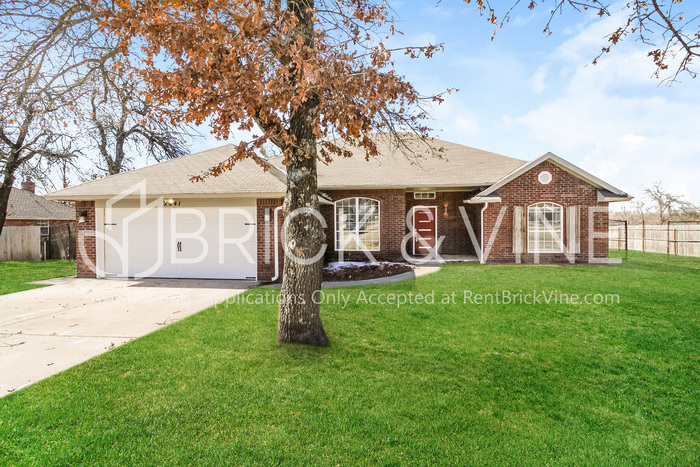 2841 S Indian Meridian Rd in Choctaw, OK - Building Photo