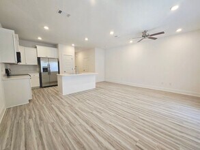 396 Salt Creek Lane in Mexico Beach, FL - Foto de edificio - Building Photo