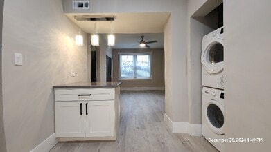 914 Concordia Ln in Clayton, MO - Foto de edificio - Building Photo