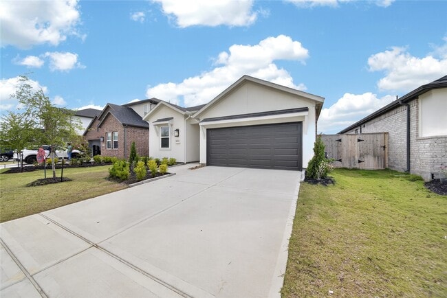 property at 9723 Pettus Crk Dr