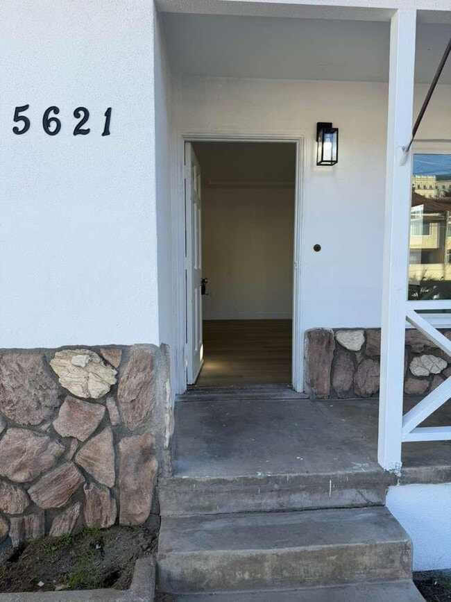5621 Mildred St in San Diego, CA - Building Photo - Building Photo