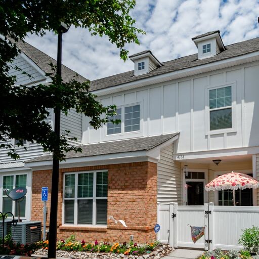 4164 Mariners Point Rd in Norfolk, VA - Building Photo