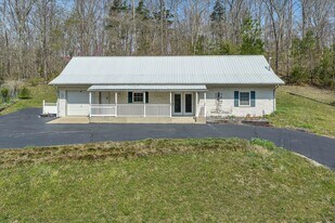 7506 Sleepy Hollow Rd in Fairview, TN - Building Photo