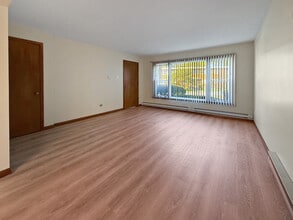 2025 Maple Rd in Homewood, IL - Building Photo - Building Photo