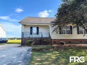 5160 Deveron St in Greenville, NC - Building Photo - Building Photo