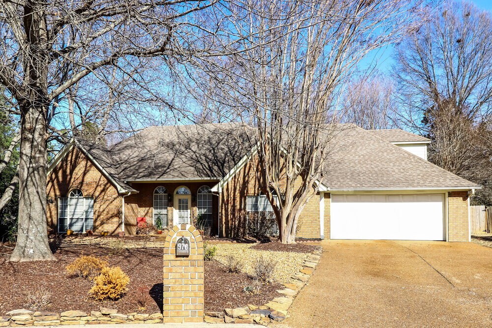 970 Waif Woods Cove in Memphis, TN - Foto de edificio