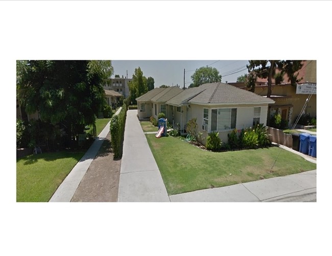 11726 Floral Dr in Whittier, CA - Building Photo - Building Photo