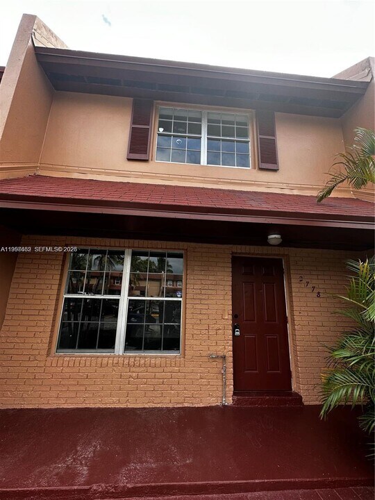 2778 NW 196th Terrace in Miami Gardens, FL - Building Photo