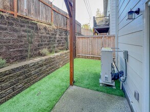 13128 12th Dr SE in Everett, WA - Building Photo - Building Photo