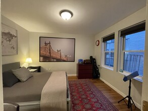 45 Hemenway St, Unit 17 in Boston, MA - Foto de edificio - Building Photo