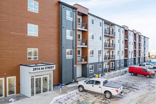 Orchards 66 in Edmonton, AB - Building Photo