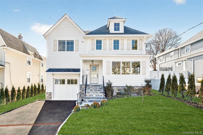 property at 306 Hunter St