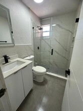 1110 NW 50th St in Miami, FL - Building Photo - Building Photo