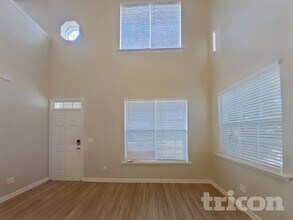 4908 Abercromby St in Charlotte, NC - Foto de edificio - Building Photo