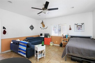 2134 N Thomas St in Los Angeles, CA - Building Photo - Building Photo