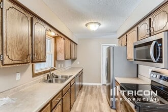 11227 Sumter Ave N in Champlin, MN - Building Photo - Building Photo