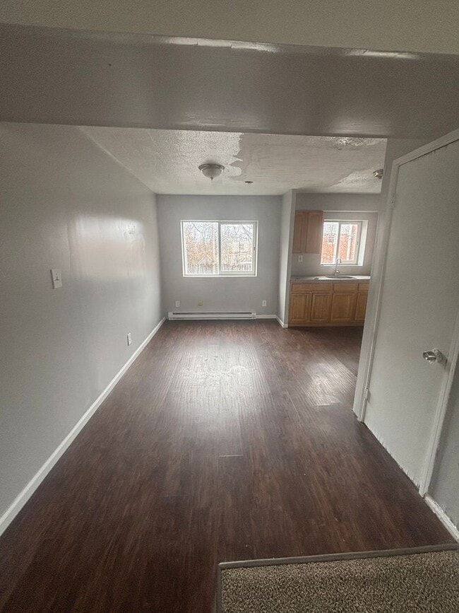 14520 Milverton Rd in Cleveland, OH - Building Photo - Building Photo