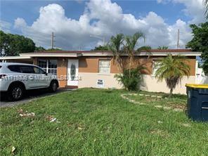 4812 SW 45th Ave in Fort Lauderdale, FL - Building Photo - Building Photo