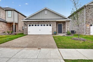 2106 Prairie Ln in Melissa, TX - Building Photo
