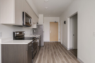 Nook at Northaven in Seattle, WA - Building Photo - Building Photo