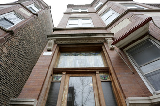 845 N Leavitt St in Chicago, IL - Building Photo - Building Photo