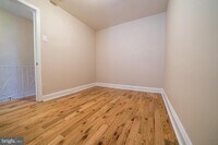 2405 S Warnock St photo'
