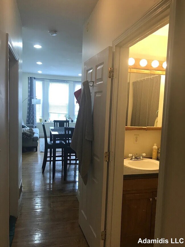 79 Highland St, Unit 2 in Boston, MA - Building Photo - Building Photo