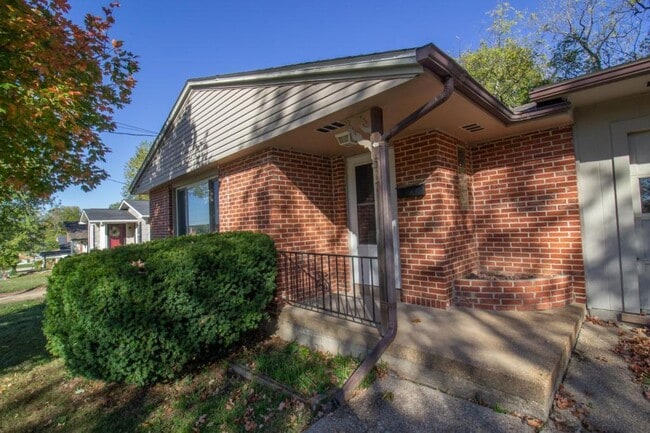 517 E 2nd St in Rolla, MO - Building Photo - Building Photo