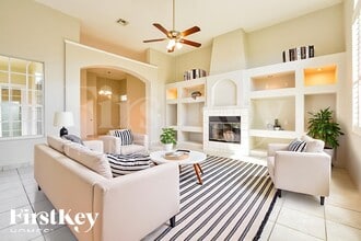 13455 Lake Turnberry Cir, Unit 1225 in Orlando, FL - Building Photo - Building Photo