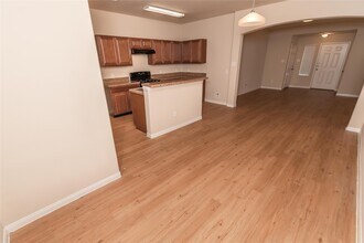 2410 Thorney Ct in Houston, TX - Building Photo - Building Photo