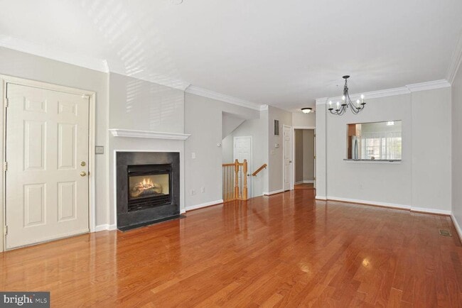 1581 Leeds Castle Dr in Vienna, VA - Building Photo - Building Photo